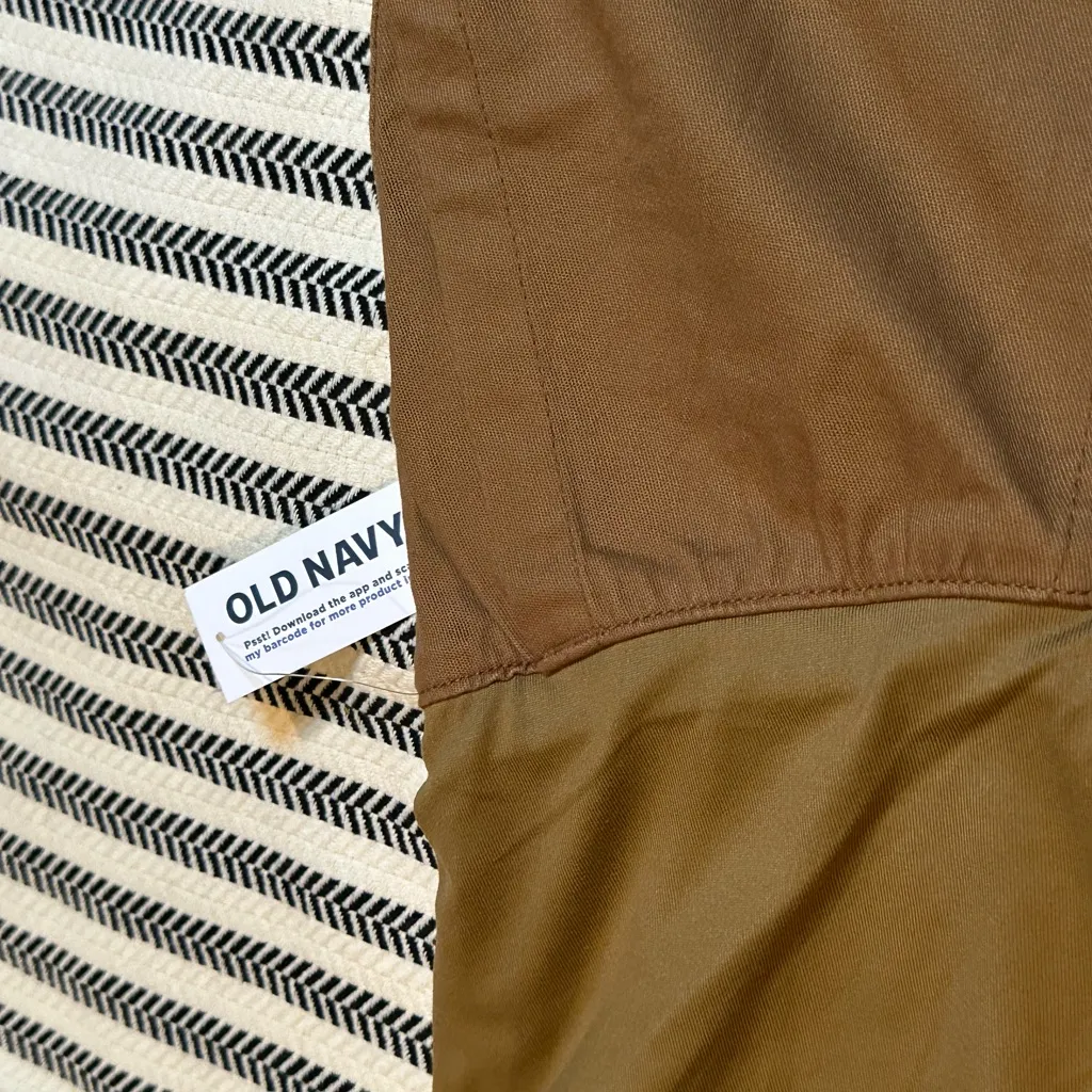 Old Navy Maternity Tan Cargo Pants - Image 2