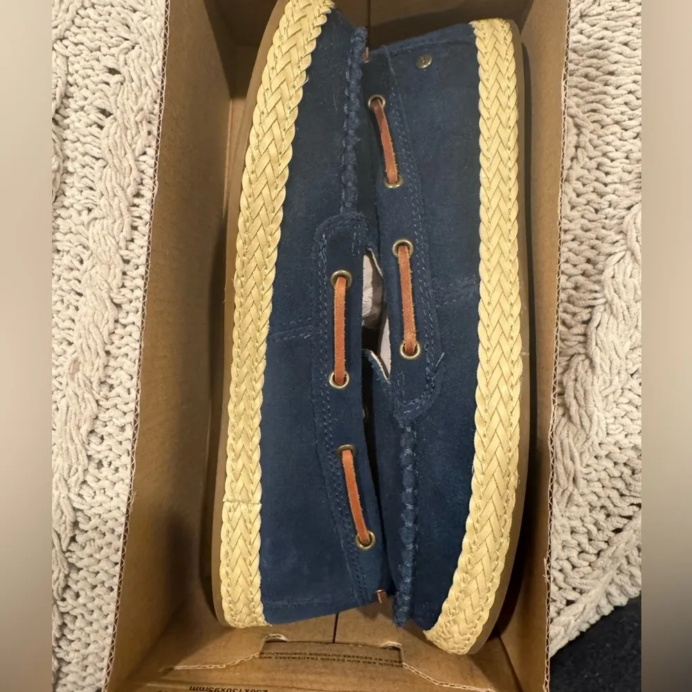 UGG CHANNTAL LOAFER - Image 3