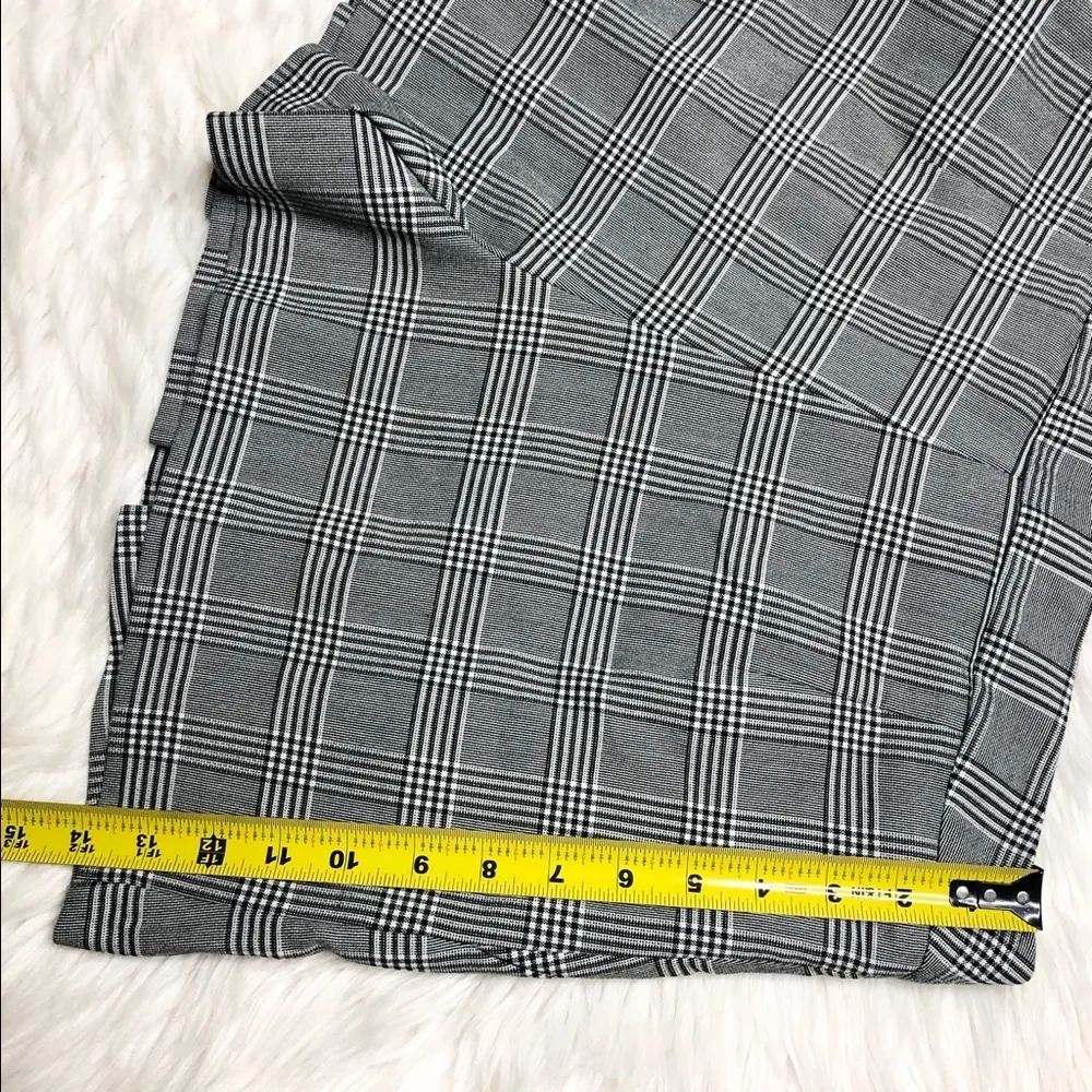 NWT Zara Plaid Skort Medium - Image 4