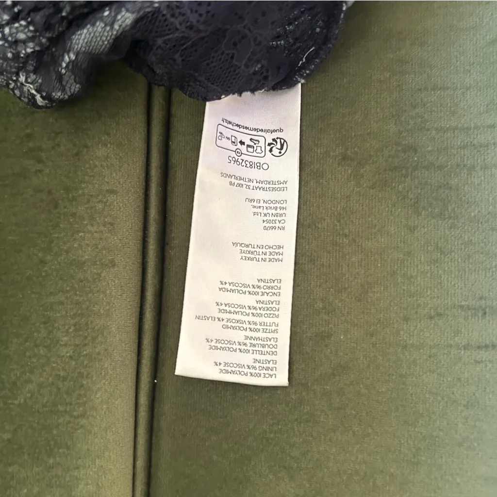 Free People Shape of You Lace Navy Bandeau Tube Top Size L - Image 7