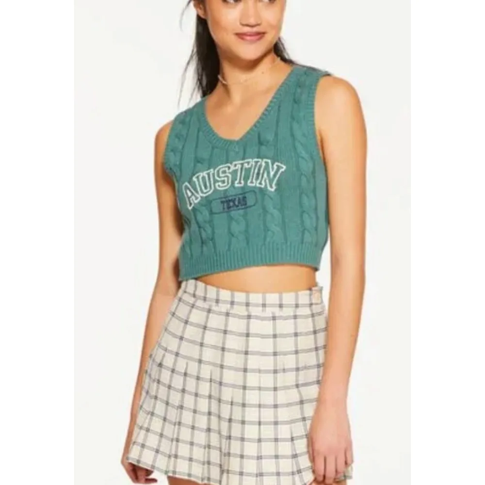 Aeropostale Women's Plaid Pleated Mini Skirt Cream‎ Black Size M Schoolgirl NWT - Image 2