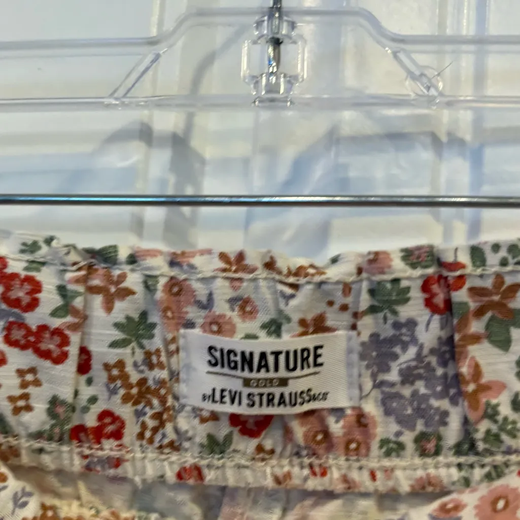 Signature By Levi Strauss Floral Shorts Size XL - Image 4