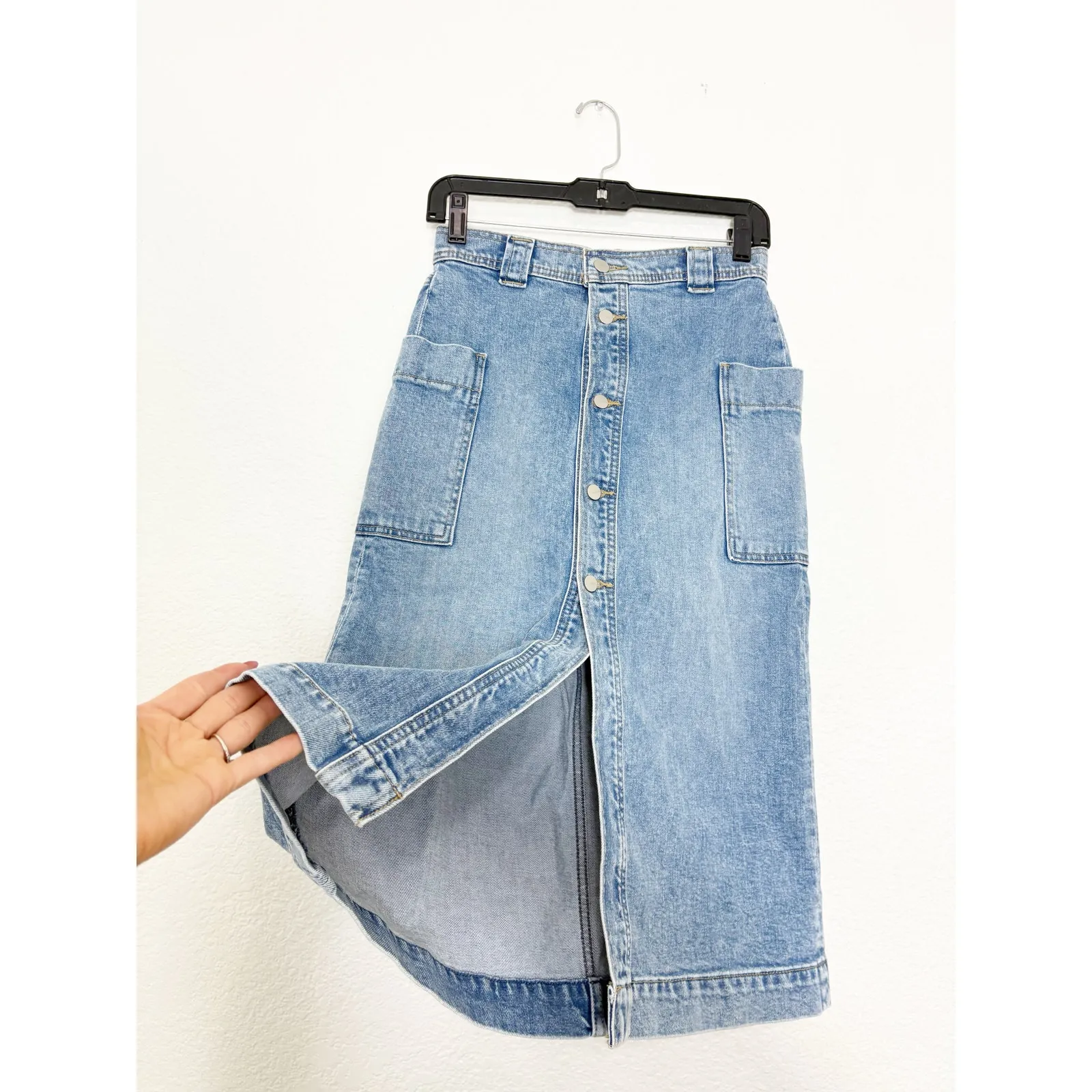 Joe’s Jeans The Phoebe Denim Midi - Image 11