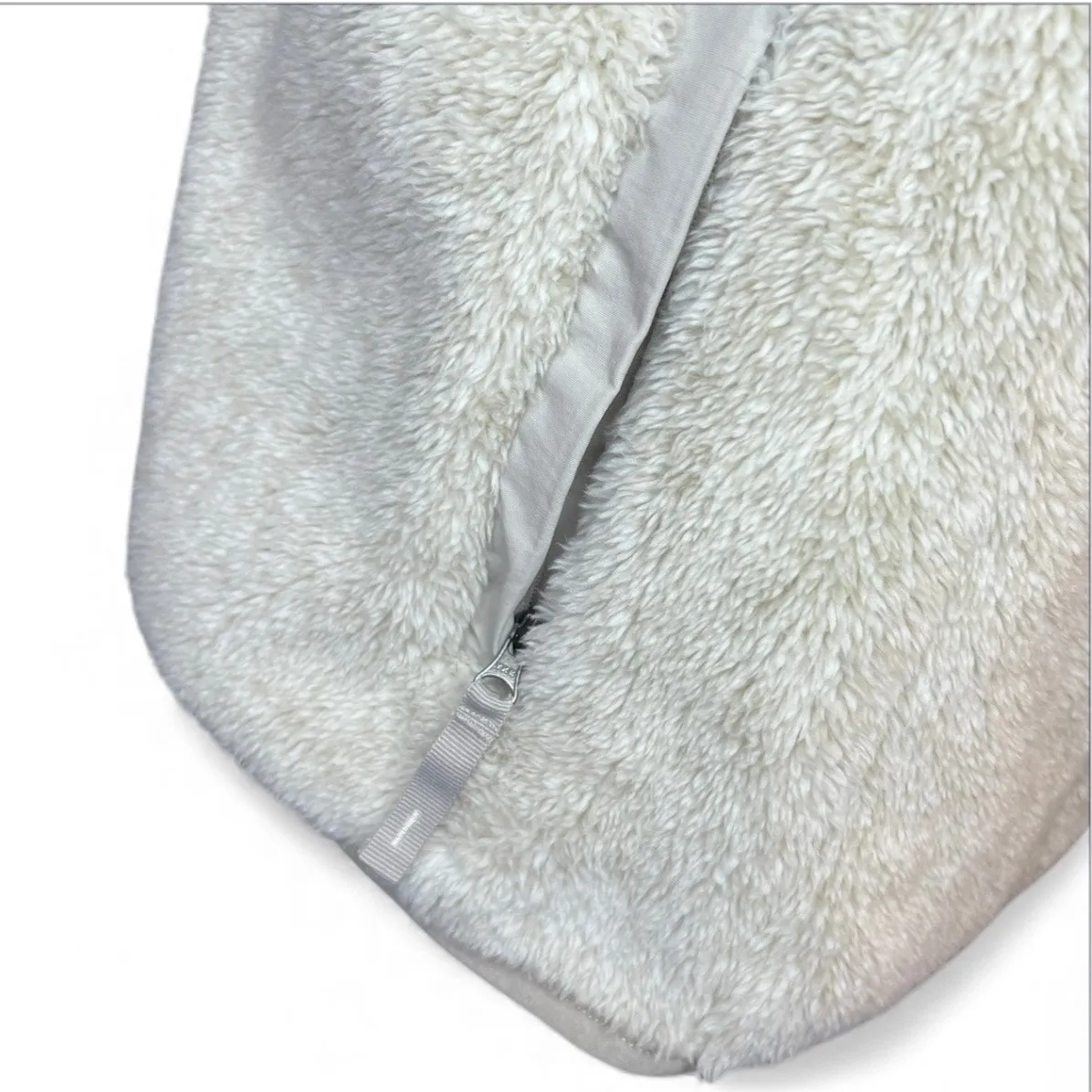 L.L. Bean Hi - Image 4