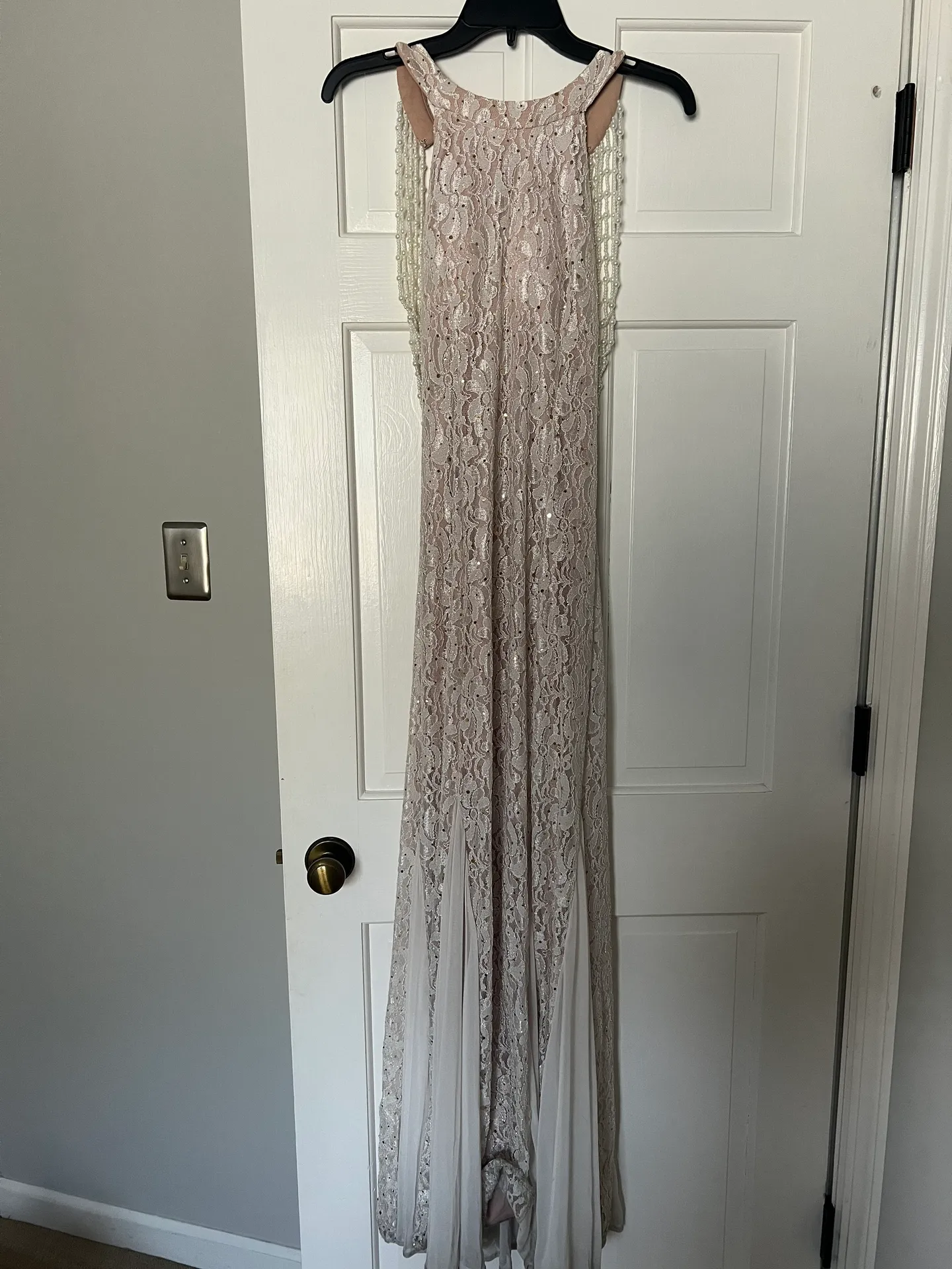 White Prom Dress Size 4 - Image 3