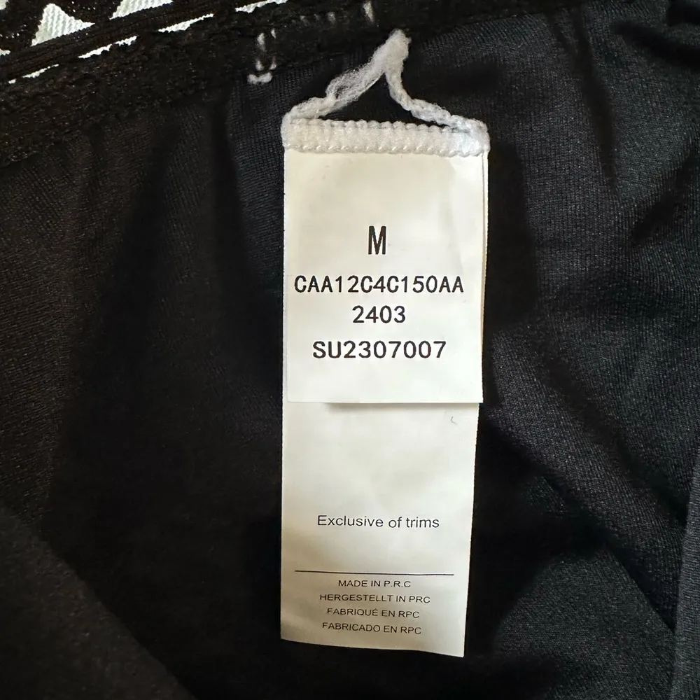 Cupshe Knotted Bikini Top & High-Rise Bottoms Set size Medium black gold trims - Image 6