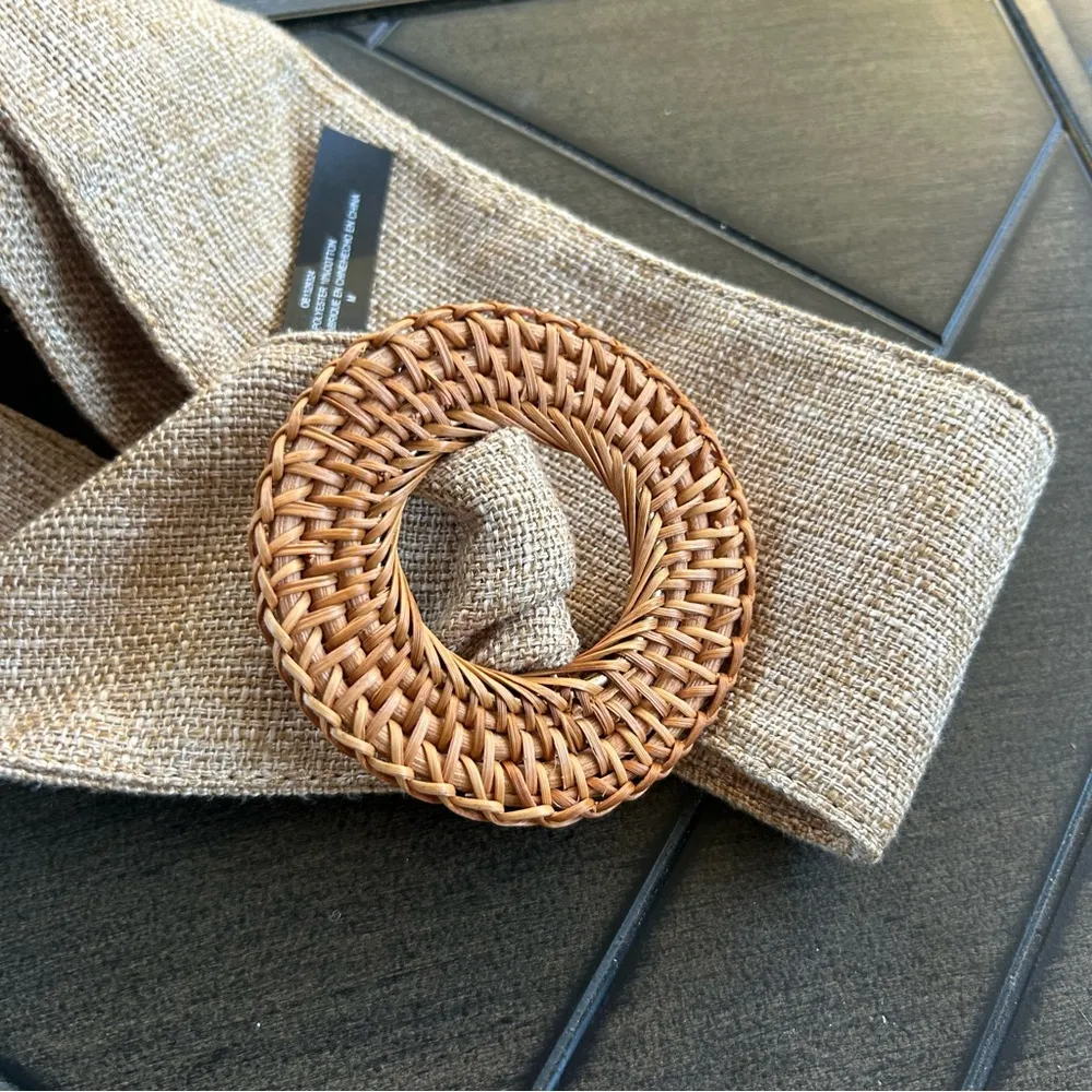 A/ Anthropologie neutral tan woven minimalist belt, ladies medium, 40" - Image 3