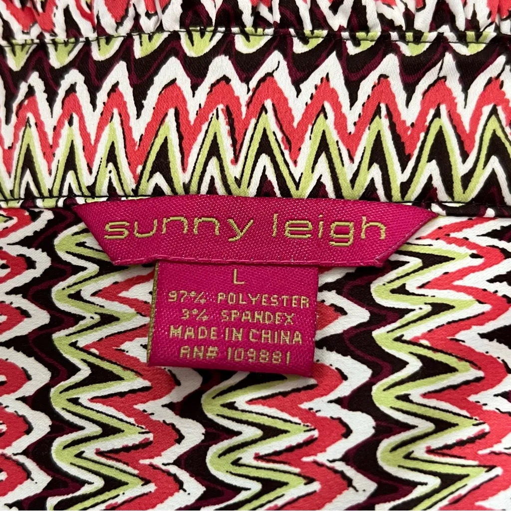 Sunny Leigh Zig Zag Stripe Patterned Short Sleeve Button Up Blouse Womens Size L - Image 13