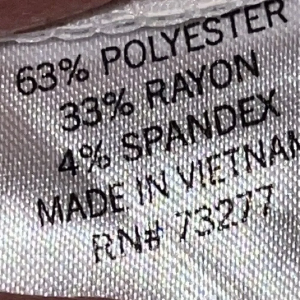 So brand white super nice new tie hem vneck tee shirt! - Image 8