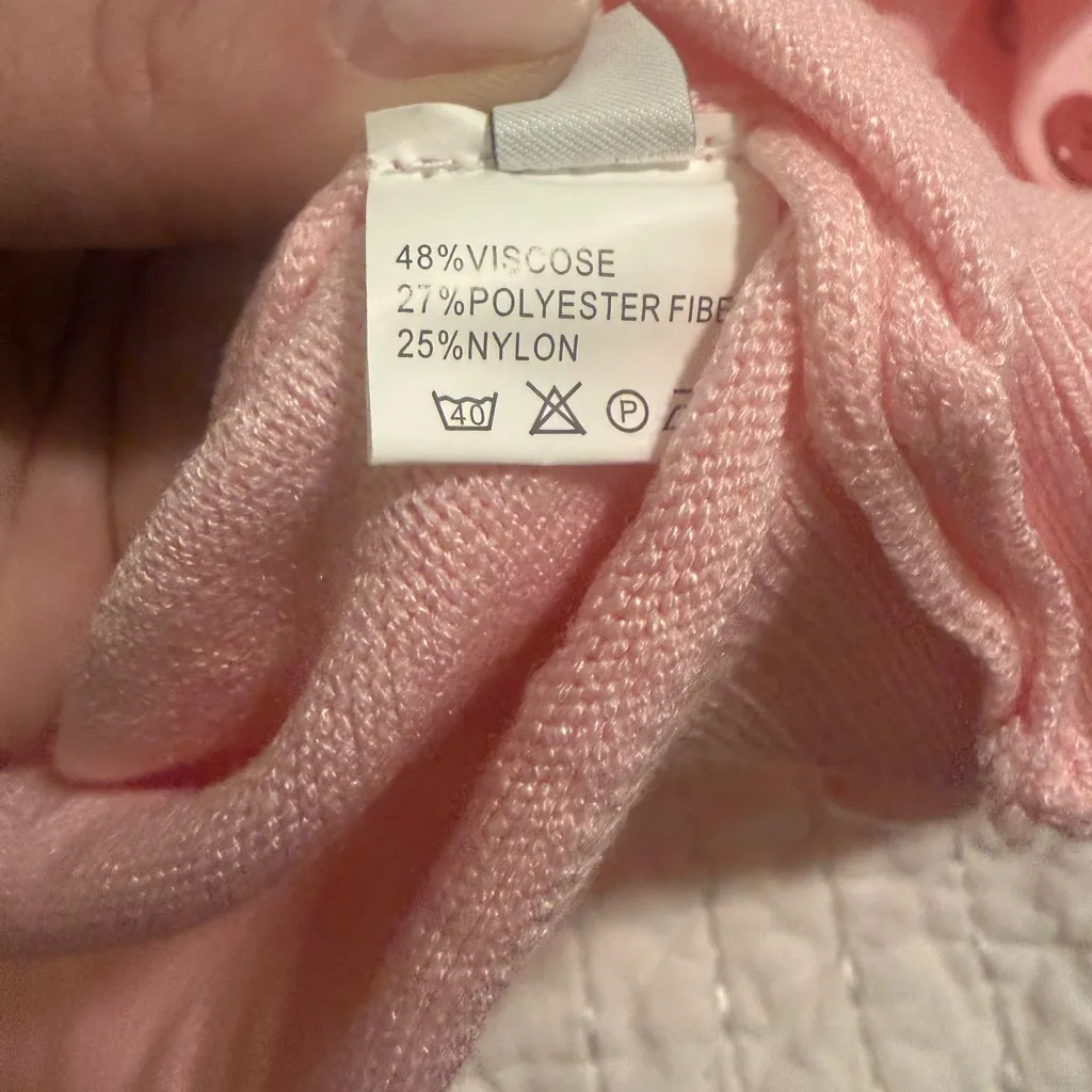 Pink Cherry Embroidered Cropped Cardigan Sweater Women’s Small Retro Cute - Image 5