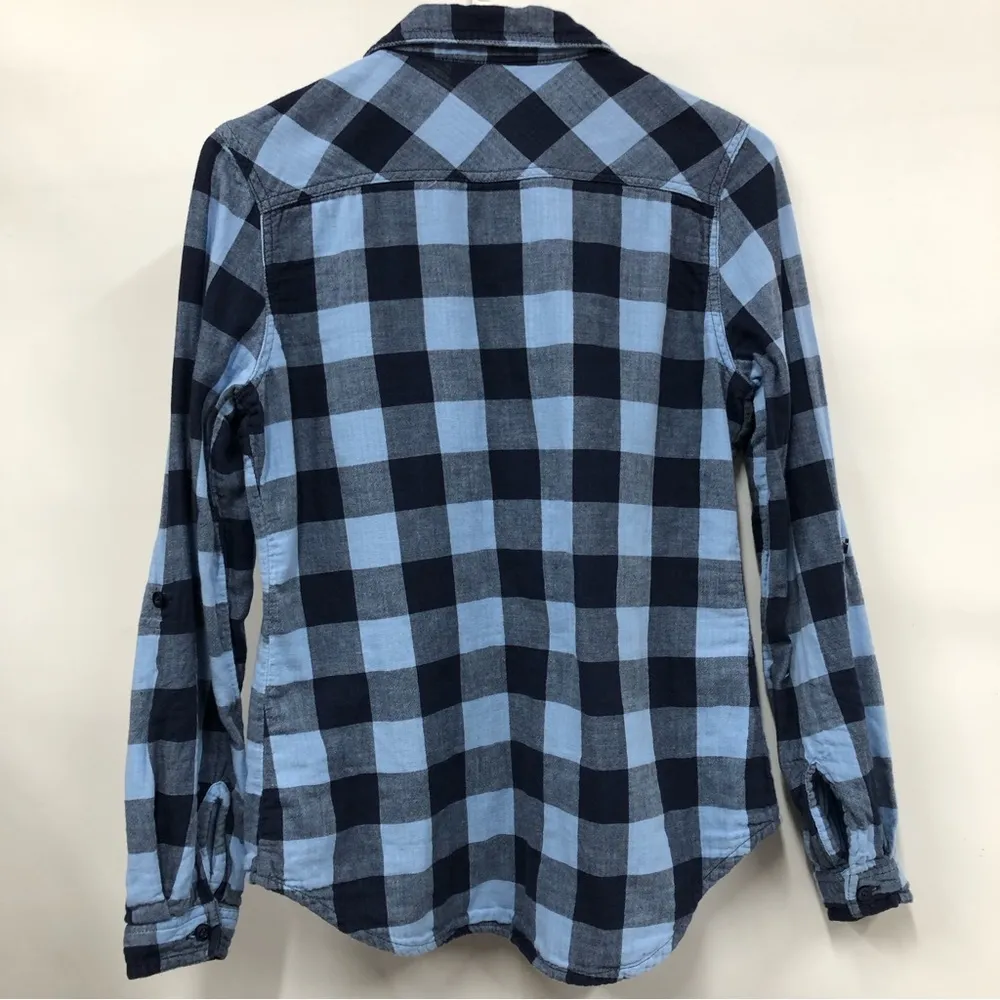 Ultra Flirt button down flannel top junior size medium - Image 2