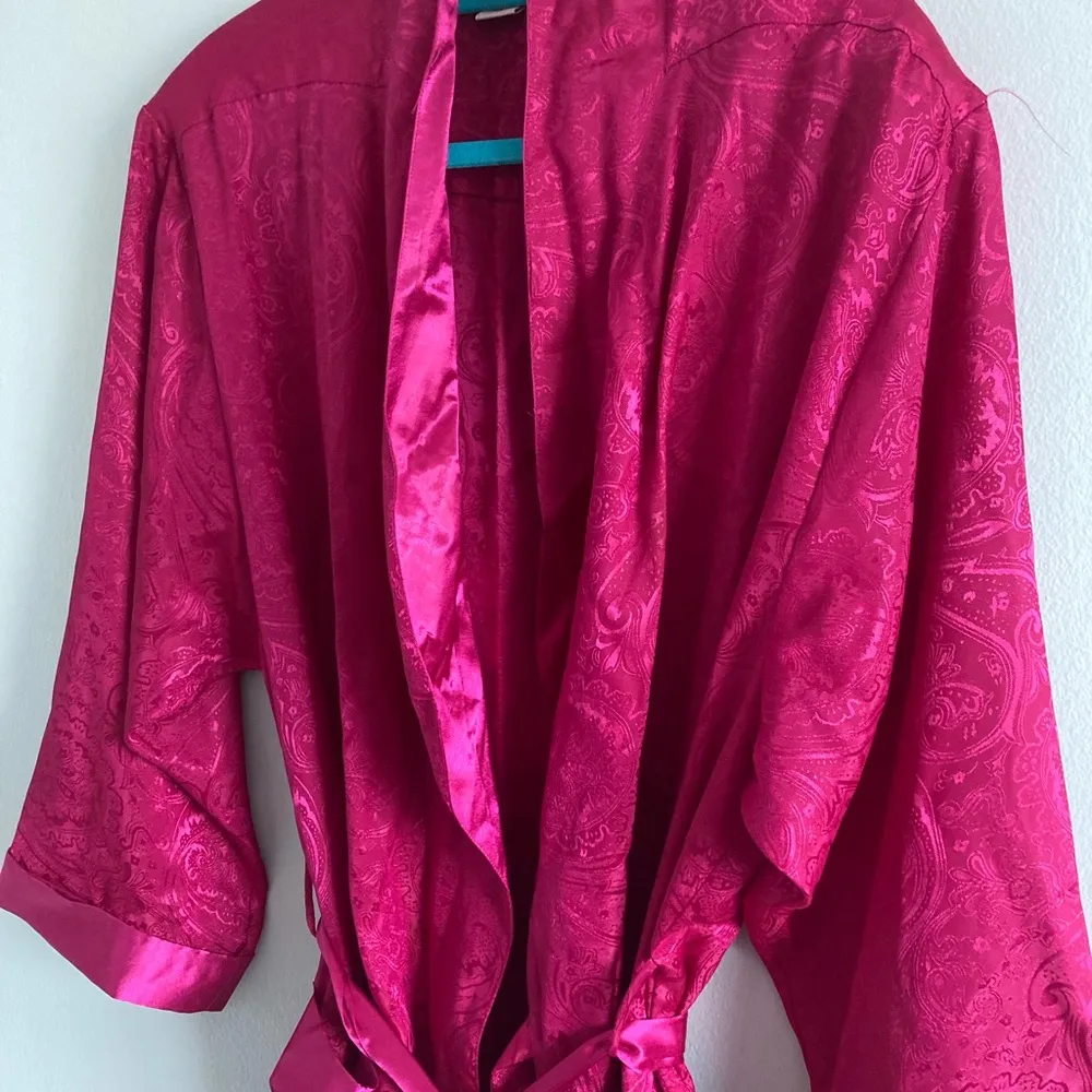 Victoria Secret Vintage Gold Label Pink Robe - Image 4