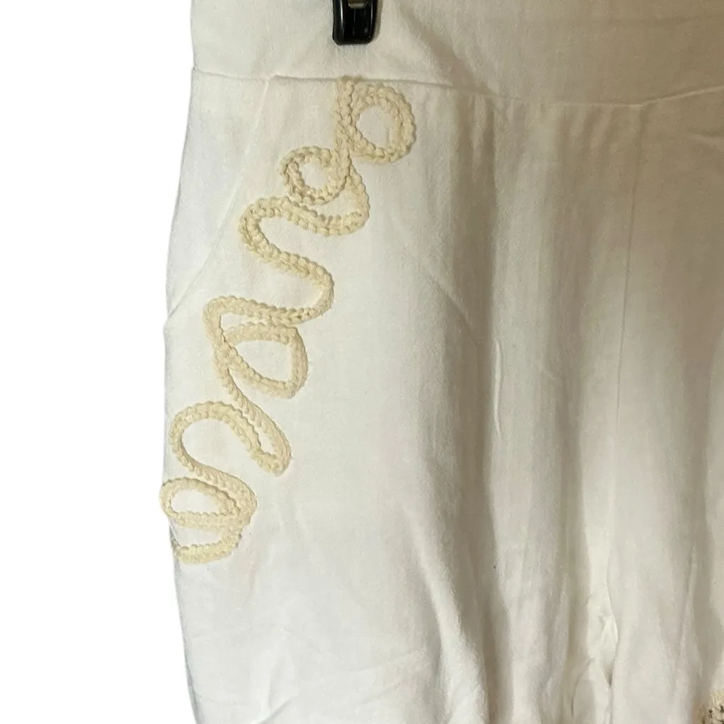 Elegant Cream Jumpsuit with Gold Accents White Size L - Image 6