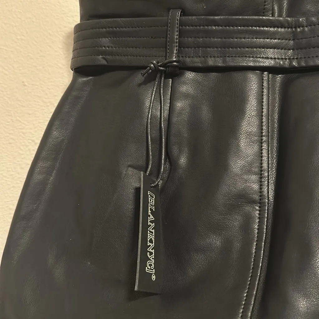 BlankNYC Faux Leather Zipper Skirt - Image 3
