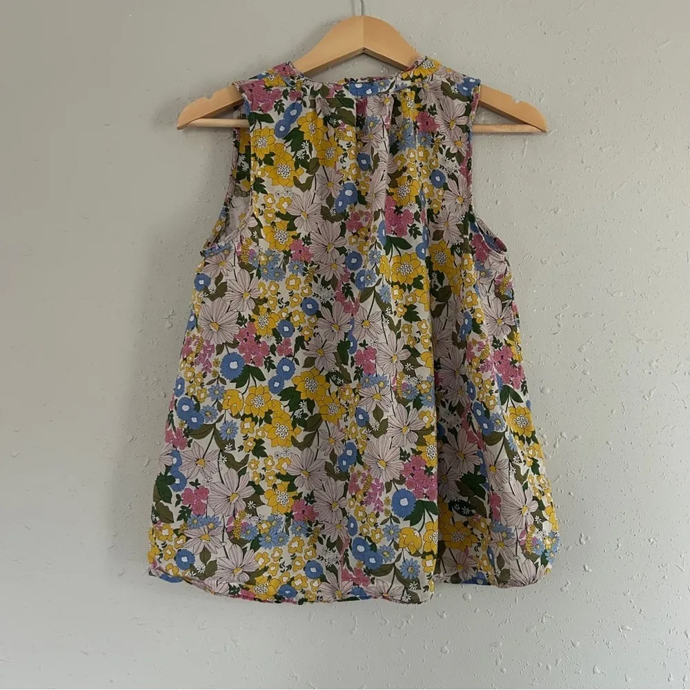 Sonoma 🦋  Floral Sleeveless Blouse Spring Lightweight Colorful Medium - Image 4