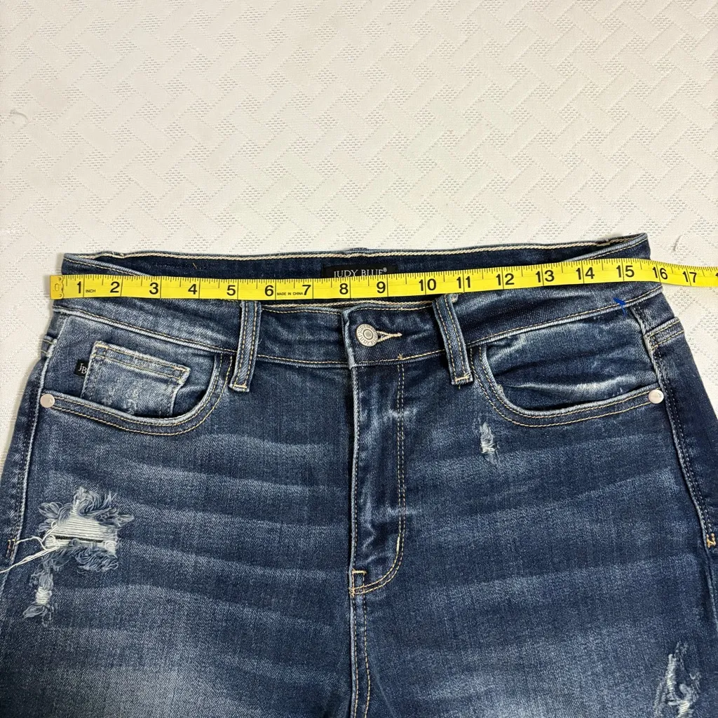 Judy Blue Mid-Rise Boyfriend Distressed Jeans Straight Leg Cuffed Denim 11/30 - Image 12