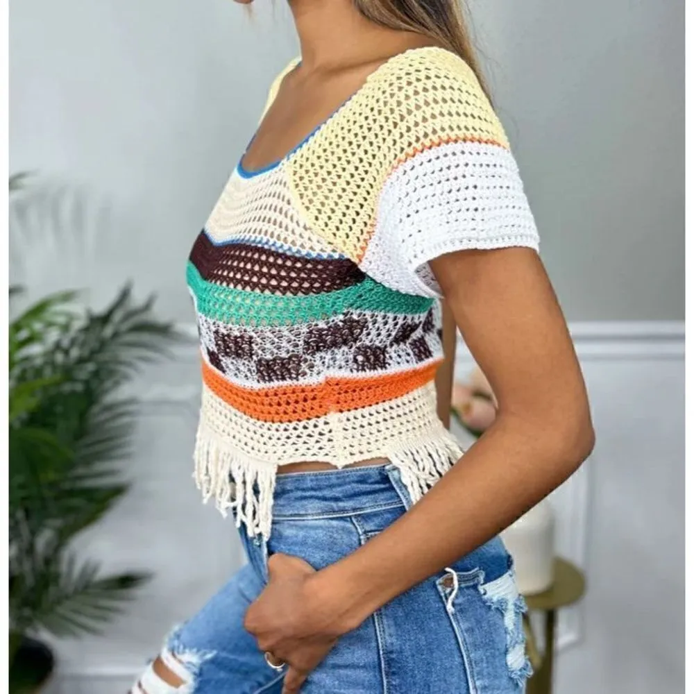 NWT Davi & Dani crocheted crop top size medium - Image 2