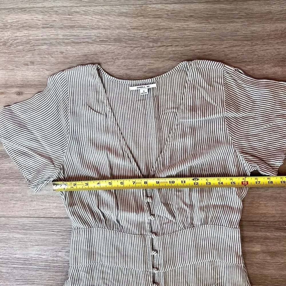 O'Neill  Women's Gray & White Wide Legs Cropped Length Jumpsuit Size Small - Image 4