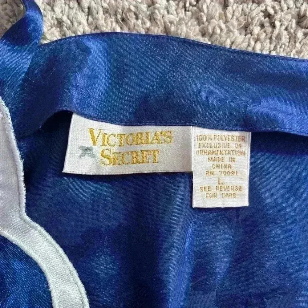 Victoria's Secret Gold Label Blue Floral Satin with White Slip Dress Size L - Image 4