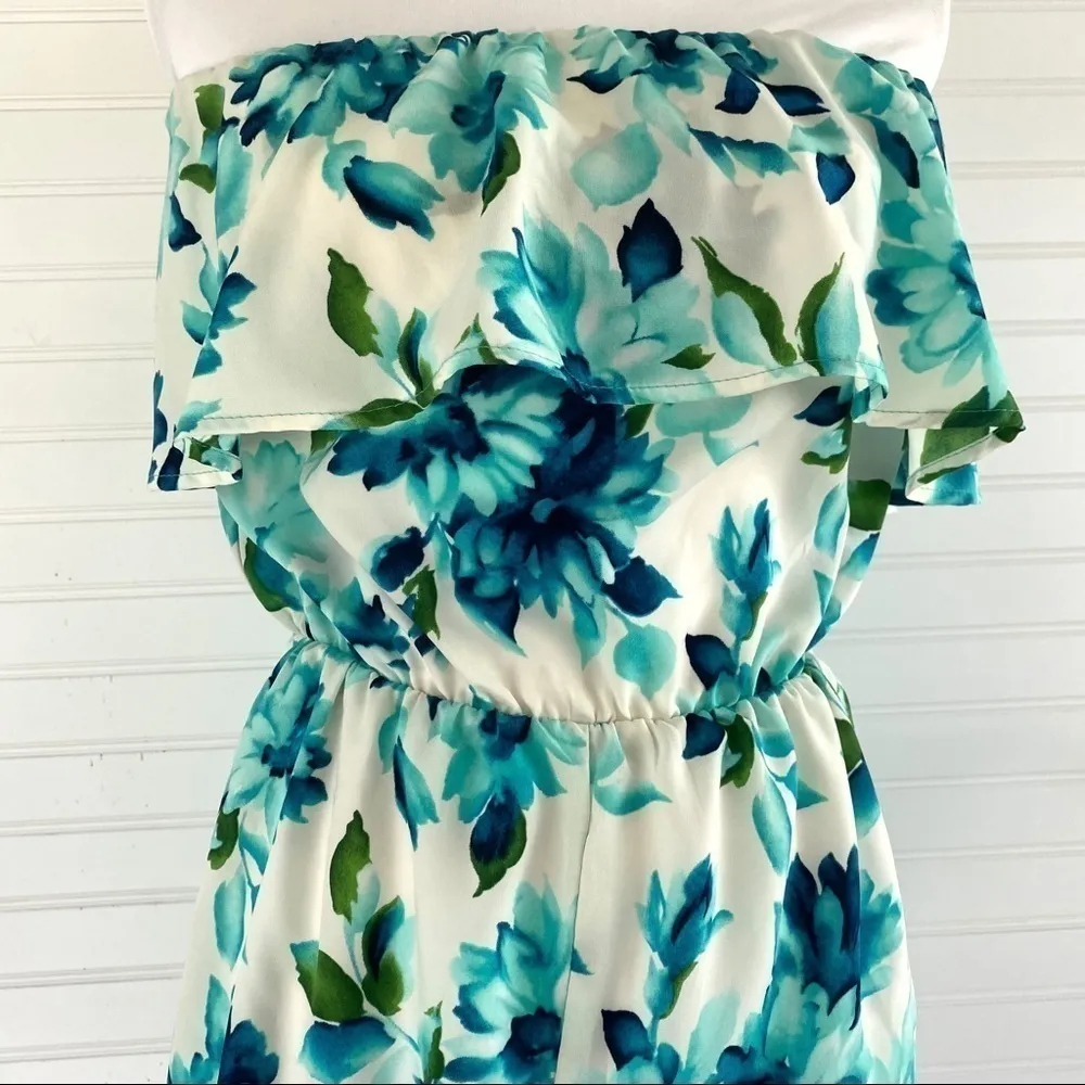 Tropical floral shorts romper Size Small - Image 7