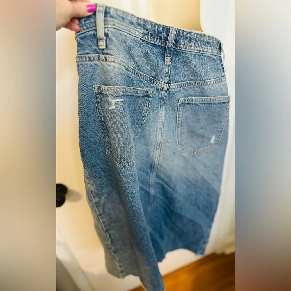 Free People We The Free Denim Distressed Pencil Skirt With Slit Button Fly Sz 29 - Image 7