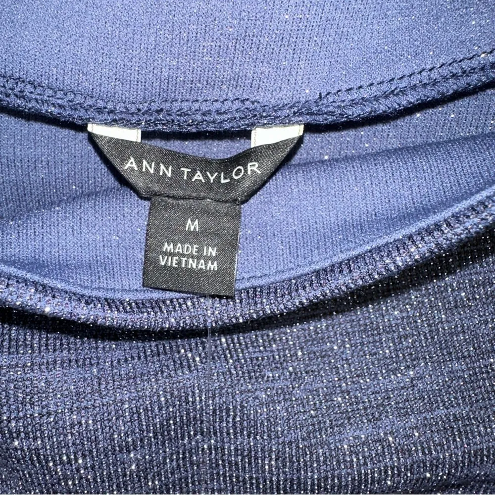 Ann Taylor Top Womens Medium Purple Metallic Sparkle Drape Neck Blouse Classy - Image 2