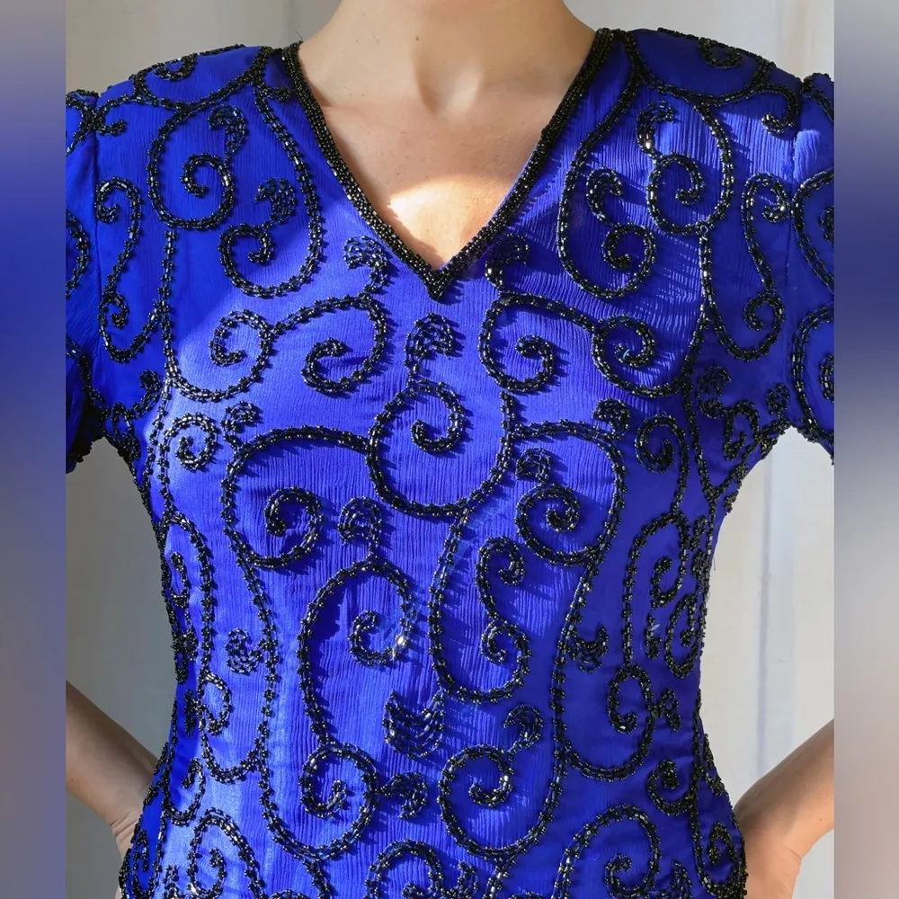 Laurence Kazar Vintage 100% Silk Beaded Top Pointed Hem Blue Black M - Image 14