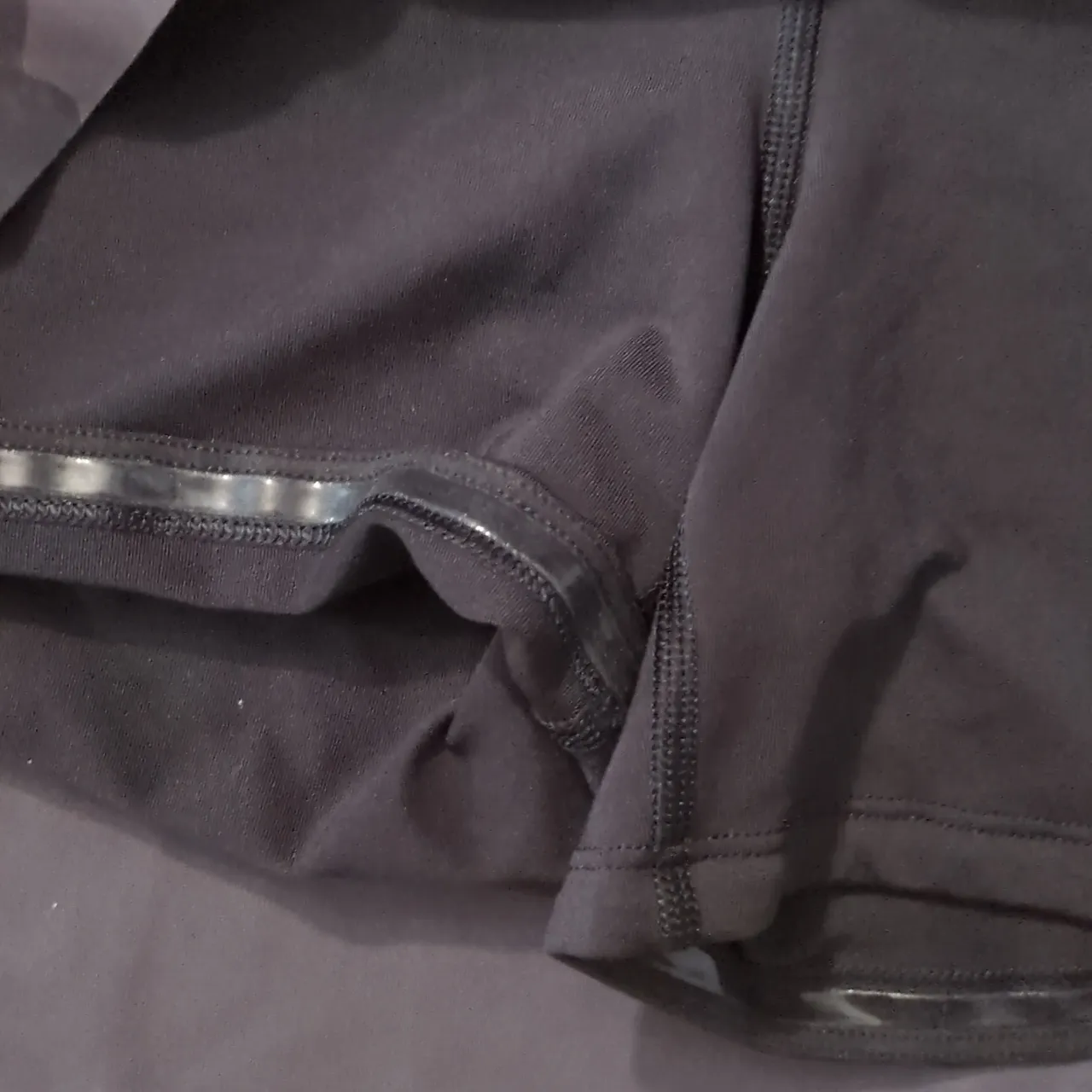 Athleta Gray Black Camo Match Point Skirt Size Medium - Image 4