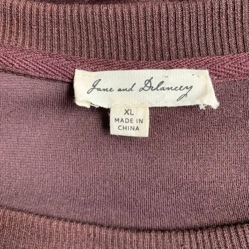 Jane and Delancey XL brown velour pullover sweatshirt - Image 3