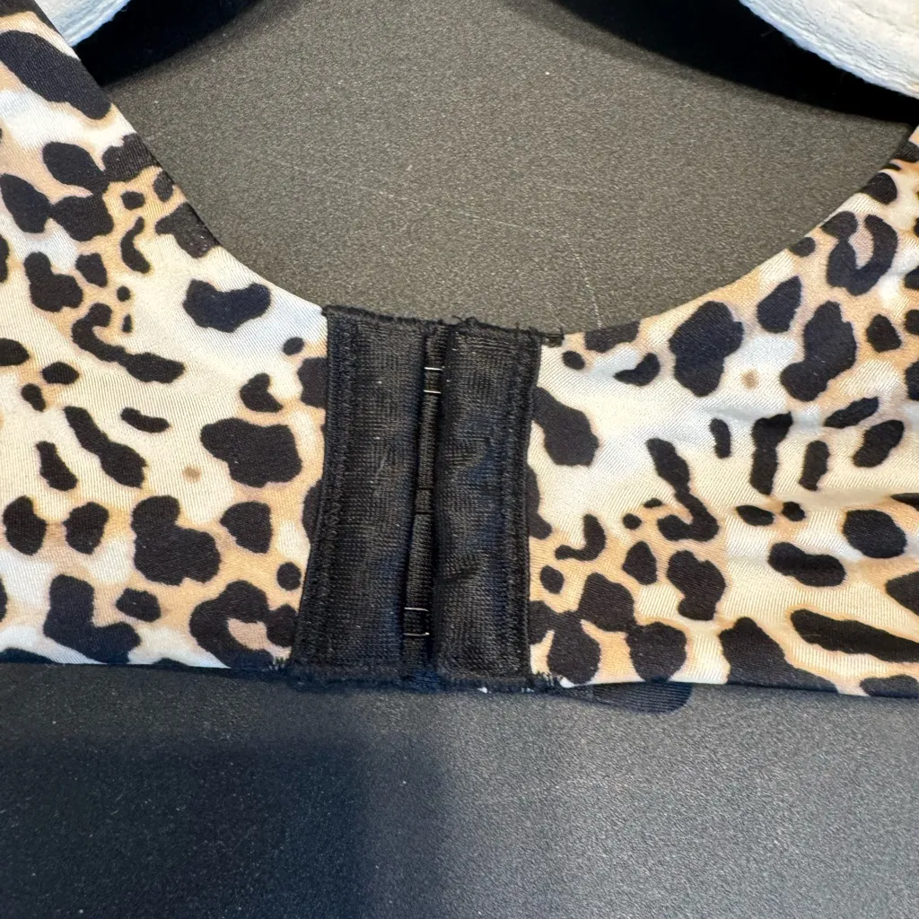 Leopard Print Women's Bra - Image 4