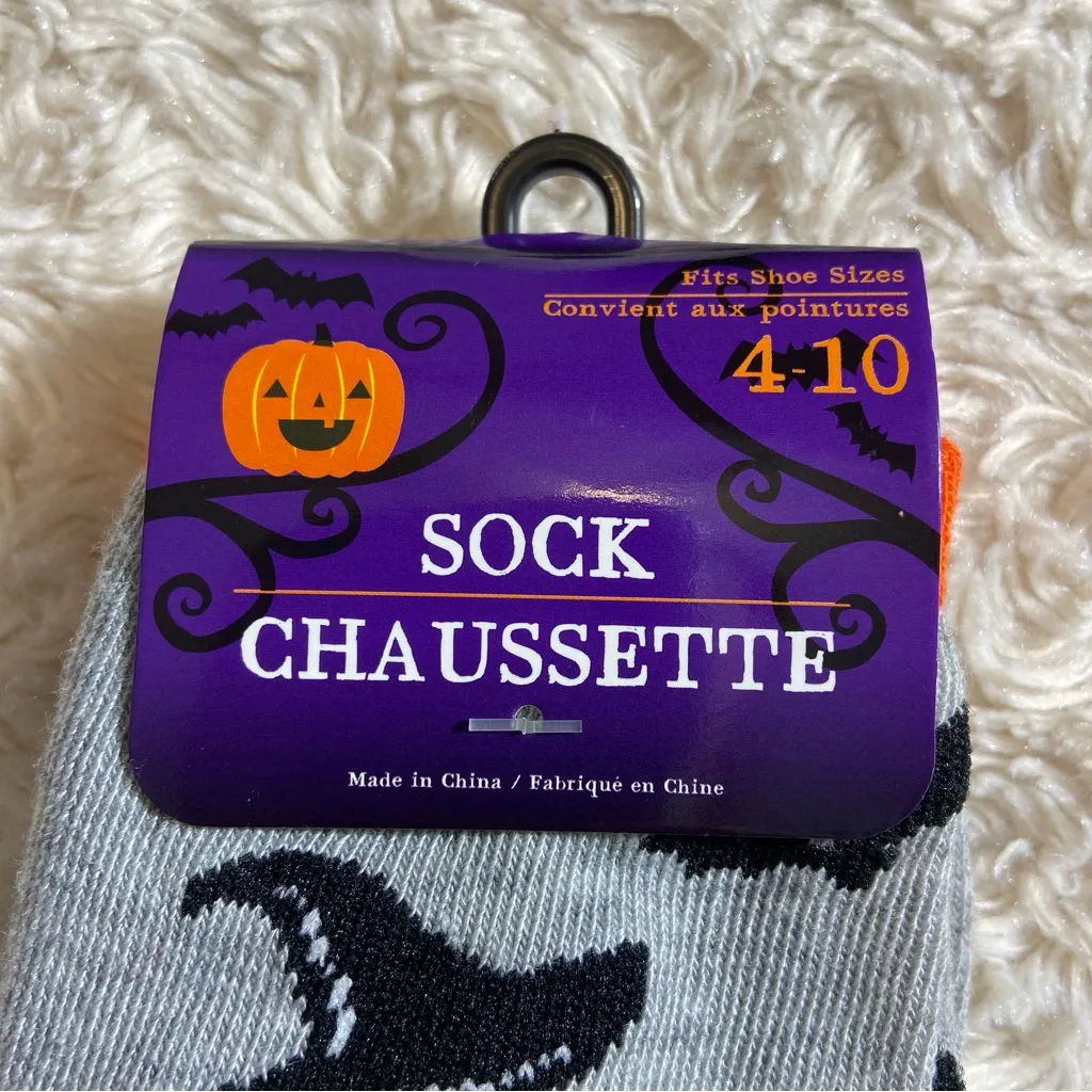 Flying Witch Crew Socks Adult Small Shoe Size 4 - Image 3