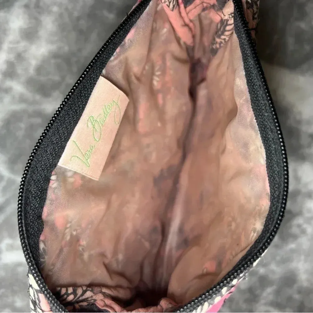 Vera Bradley Women's Zipper‎ Multicolor Floral Wristlet Purse/Pouch Wallet. - Image 5