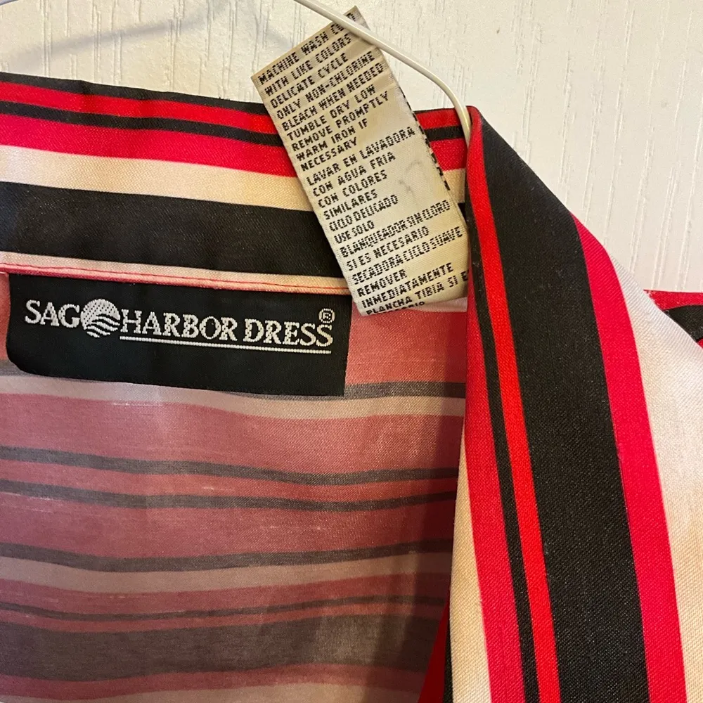 Vintage Sag Harbor Red and Black Striped Blazer Set Lightweight Fabric Size 10 - Image 4
