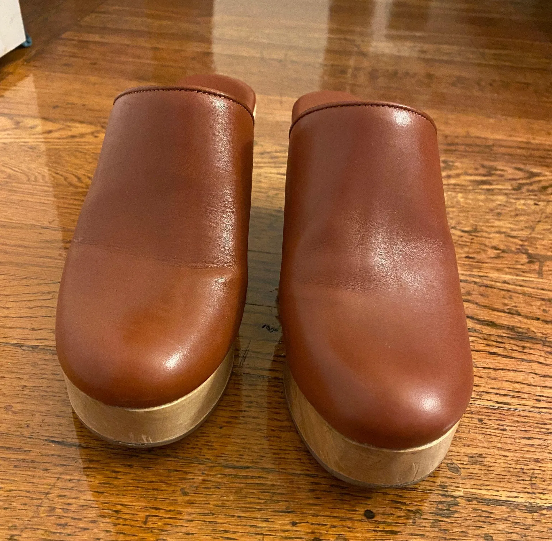 Everlane Clogs - Image 2