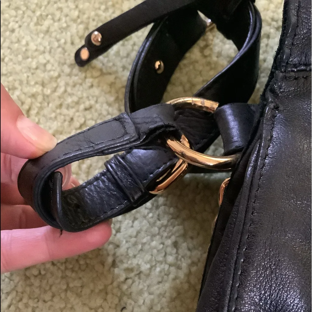 Dressy fold over SABINA bag 🖤💛 Gold - Image 11