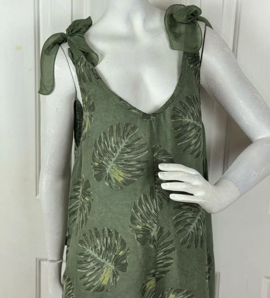 Camille à CO Green Leaf Print Jumpsuit Size CL. C33 - Image 3