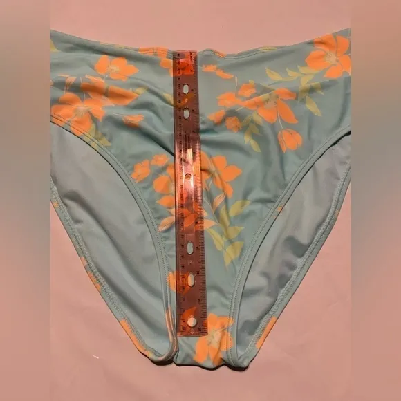 Ninety Nine Bikini Bottom NWT Women’s Size XXL Blue Color with Floral Pattern - Image 6
