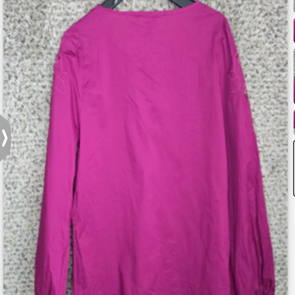 WHBM Midnight Orchid Floral Cutout Embroidered Blouse sz small  EUC - Image 6