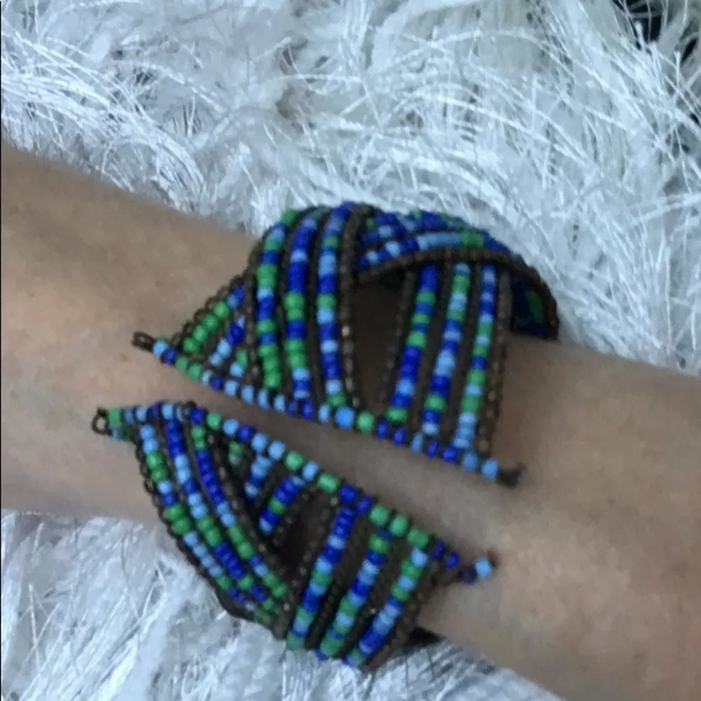 Bohemian Wire Cuff Braided Multicolor Seed Bead Bracelet Green - Image 4