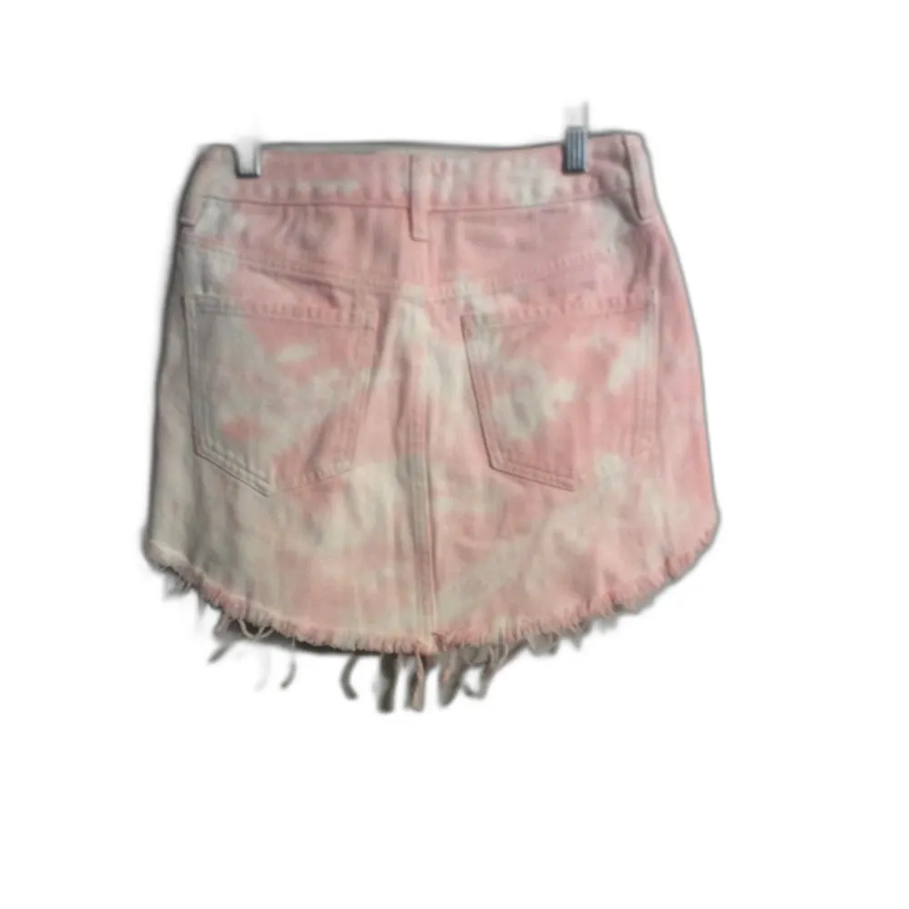 New NWT PacSun Pink Bleached Look Frayed Hem Mini Skirt Size 23 - Image 2