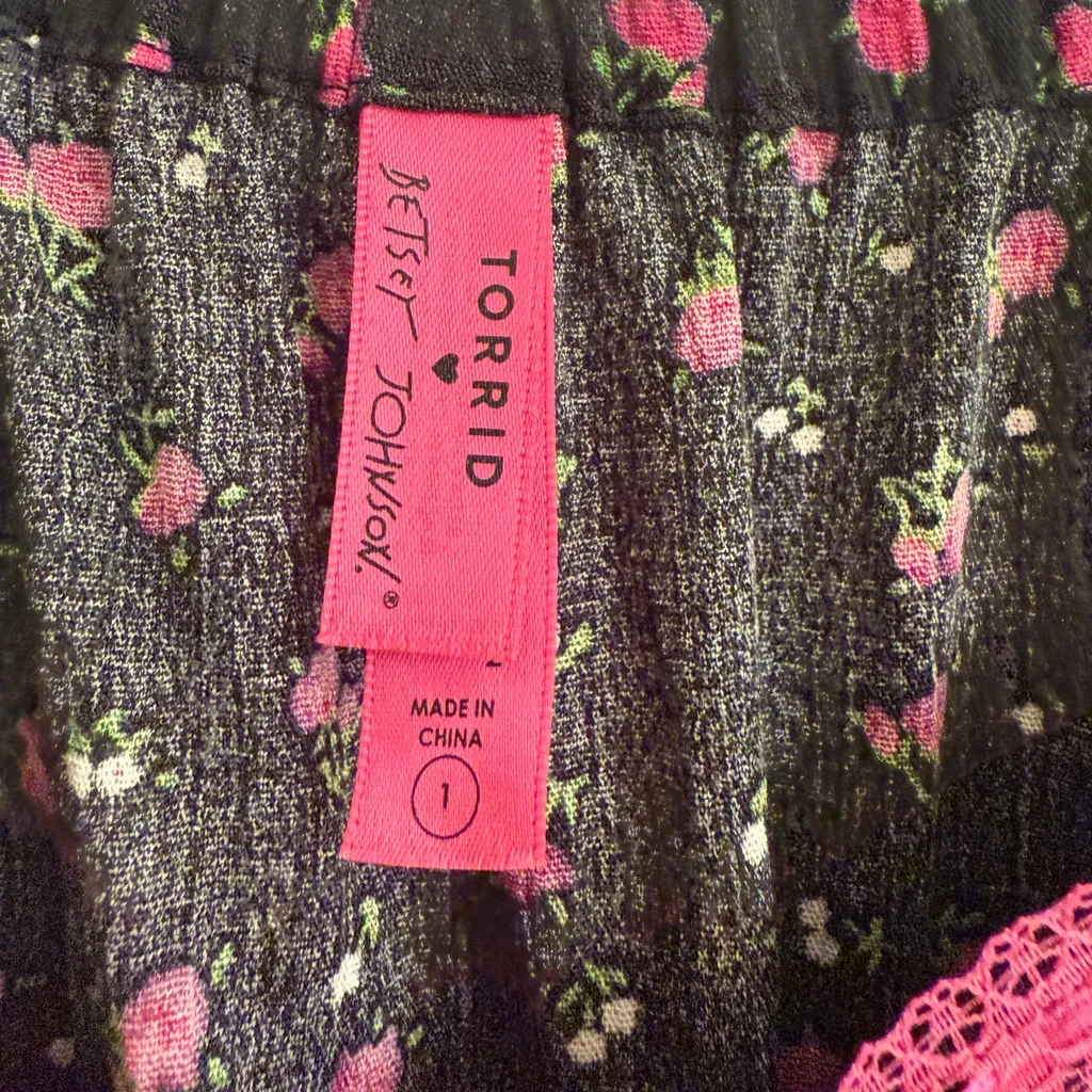 Betsey Johnson x Torrid Black Gauze Romper Pink Floral & Lace Trim - size 1 - Image 10