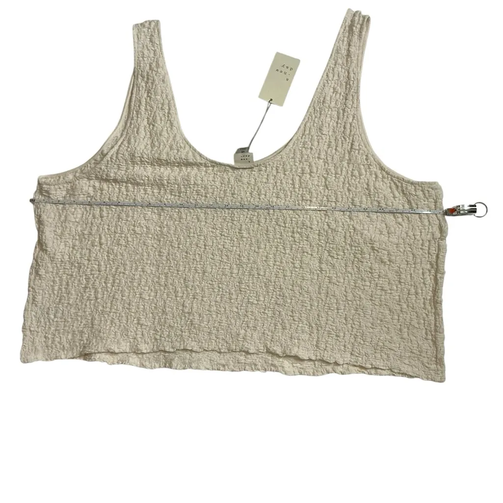 a new day Off-White Textured Tank Top - Image 3