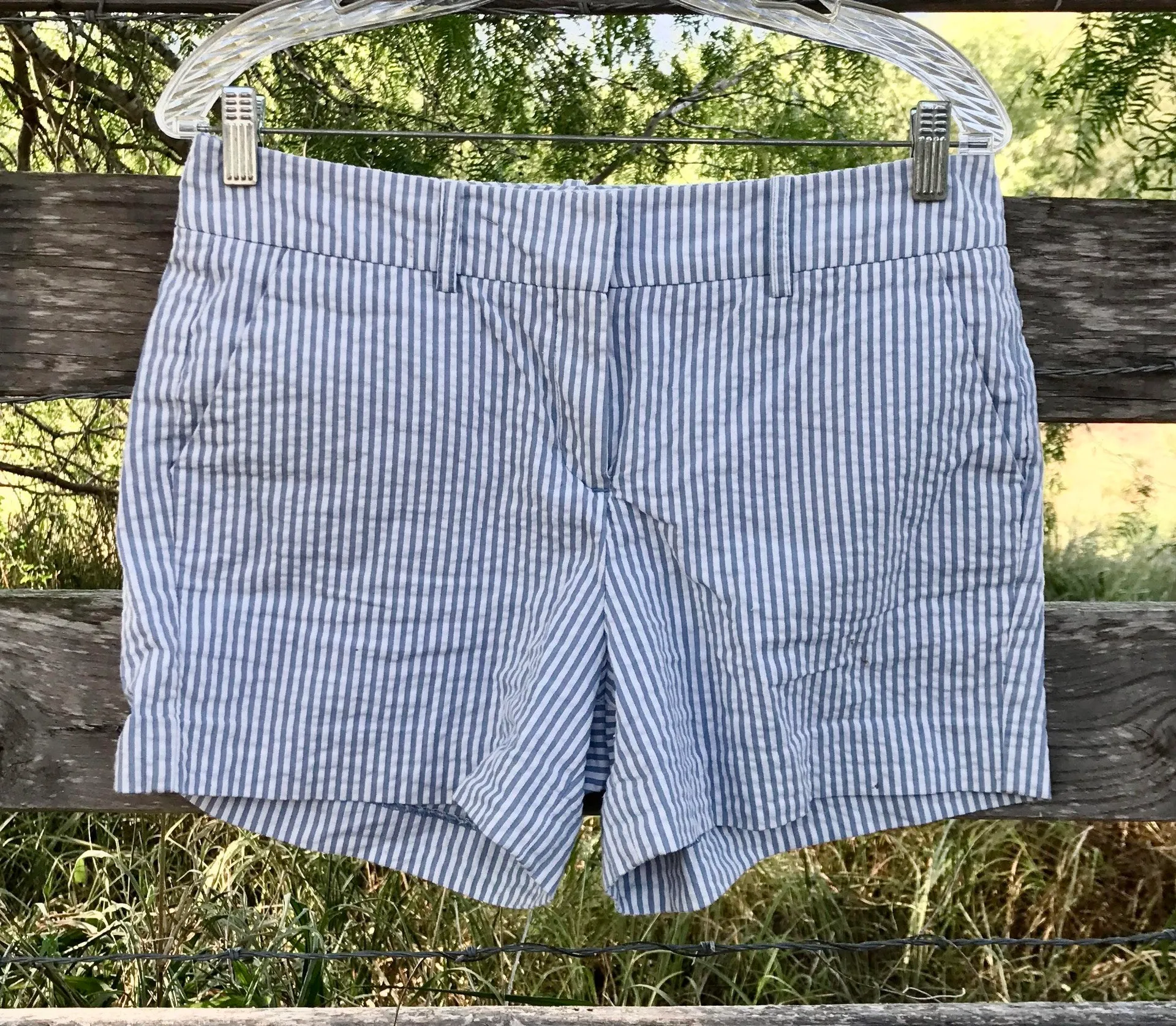 blue and white striped shorts - Image 3