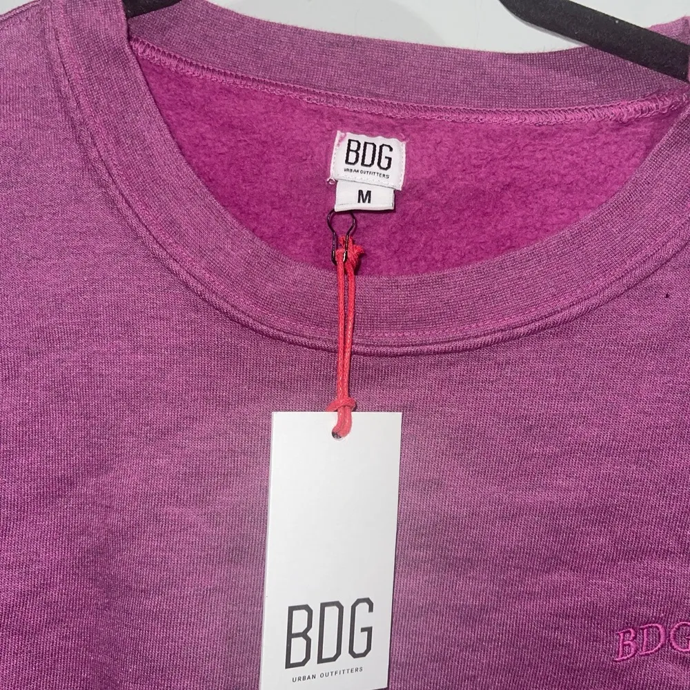 BDG URBAN OUTFITTERS Women's Bubble Hem Fleece Crop Sweatshirt Sz M - Image 6