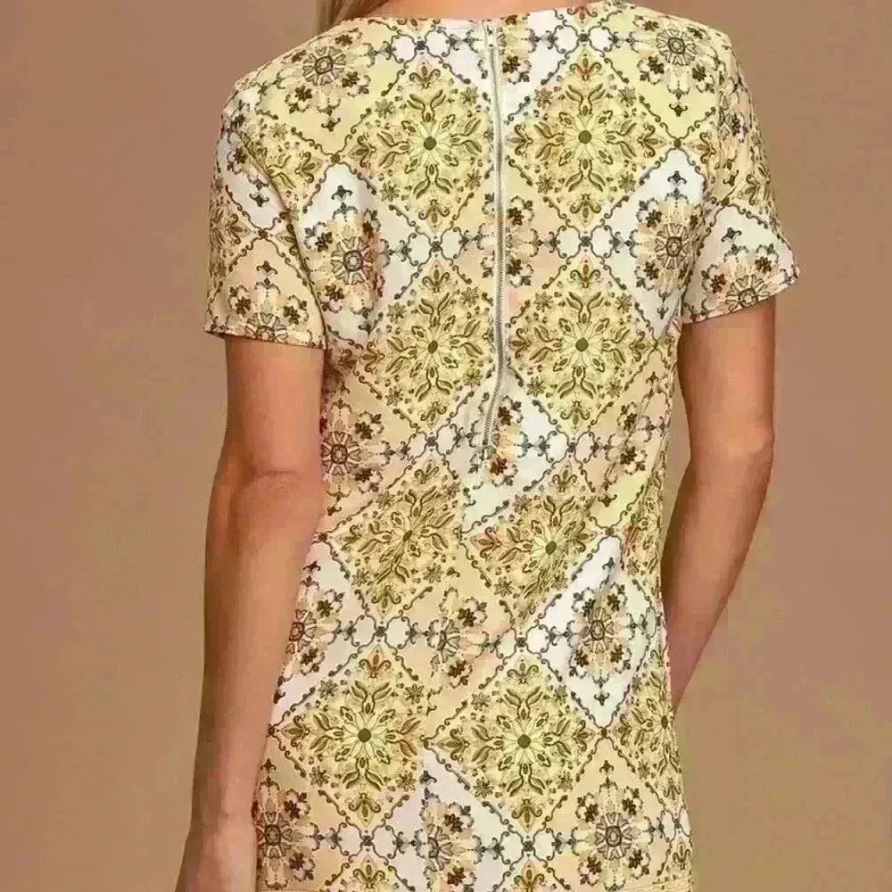Dandy Lion Yellow Print Shift Dress - Image 4