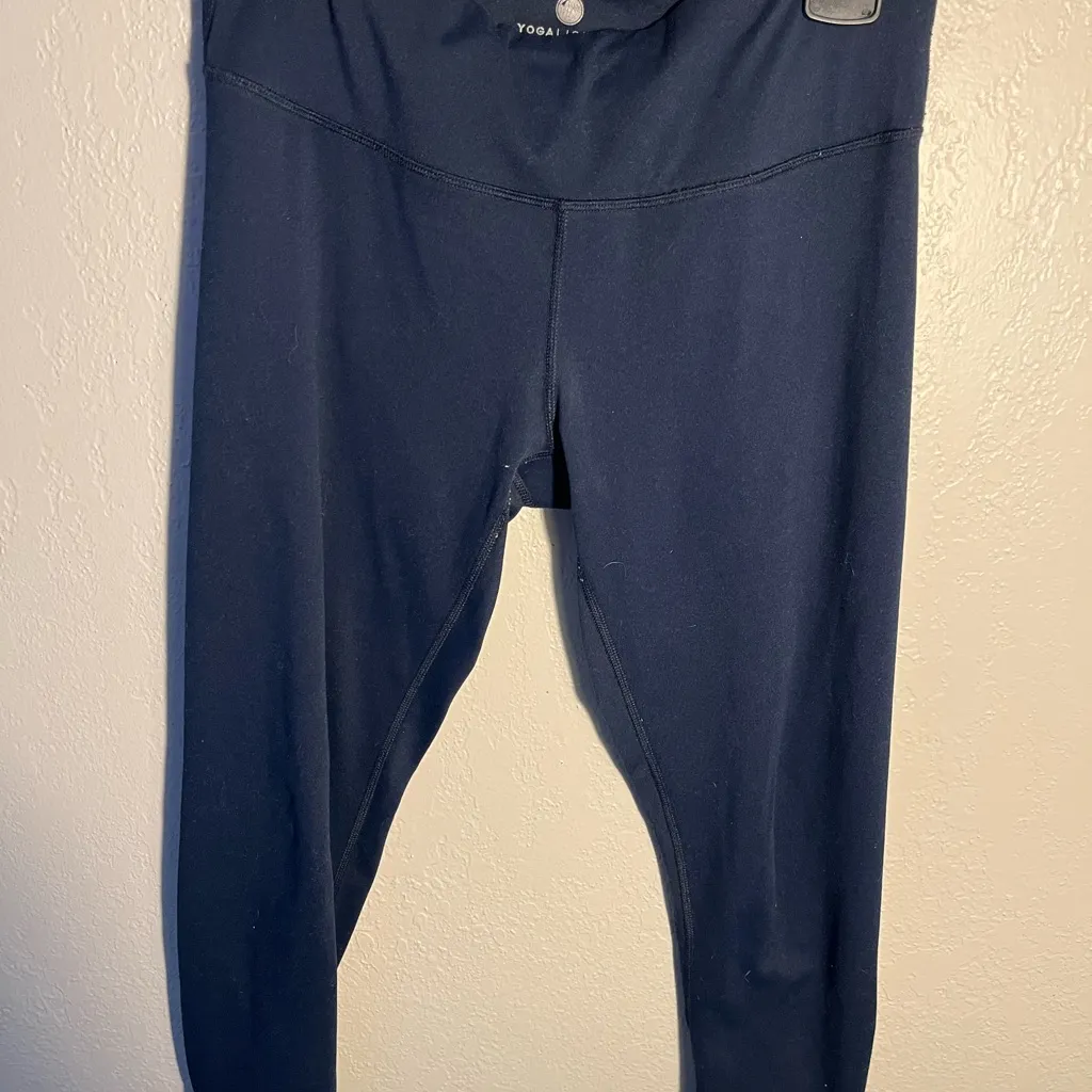 Yogalicious Navy Leggings Yoga Pants SZ M Workout Tights High Waisted Capri - Image 4