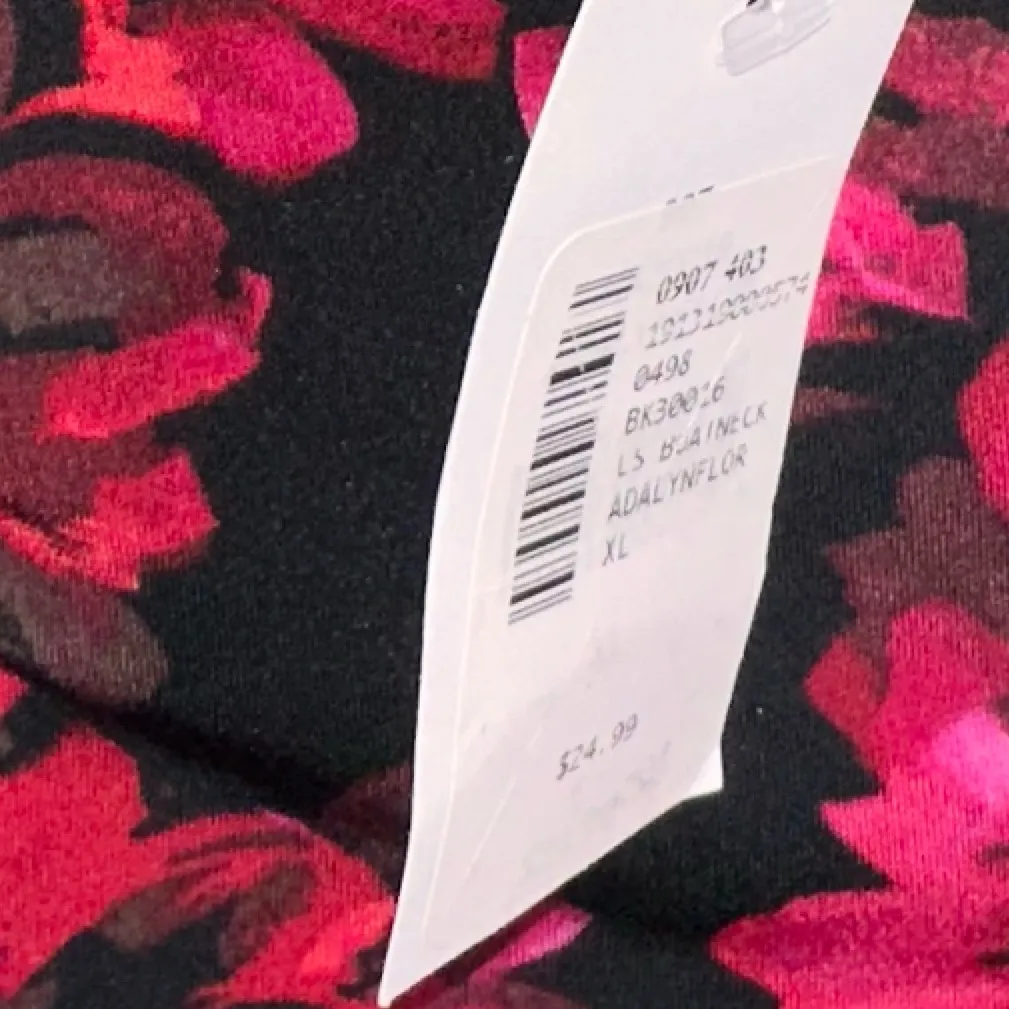 NWT BADGLEY MISCHKA Black and Red Floral Blouse - XL - Image 5