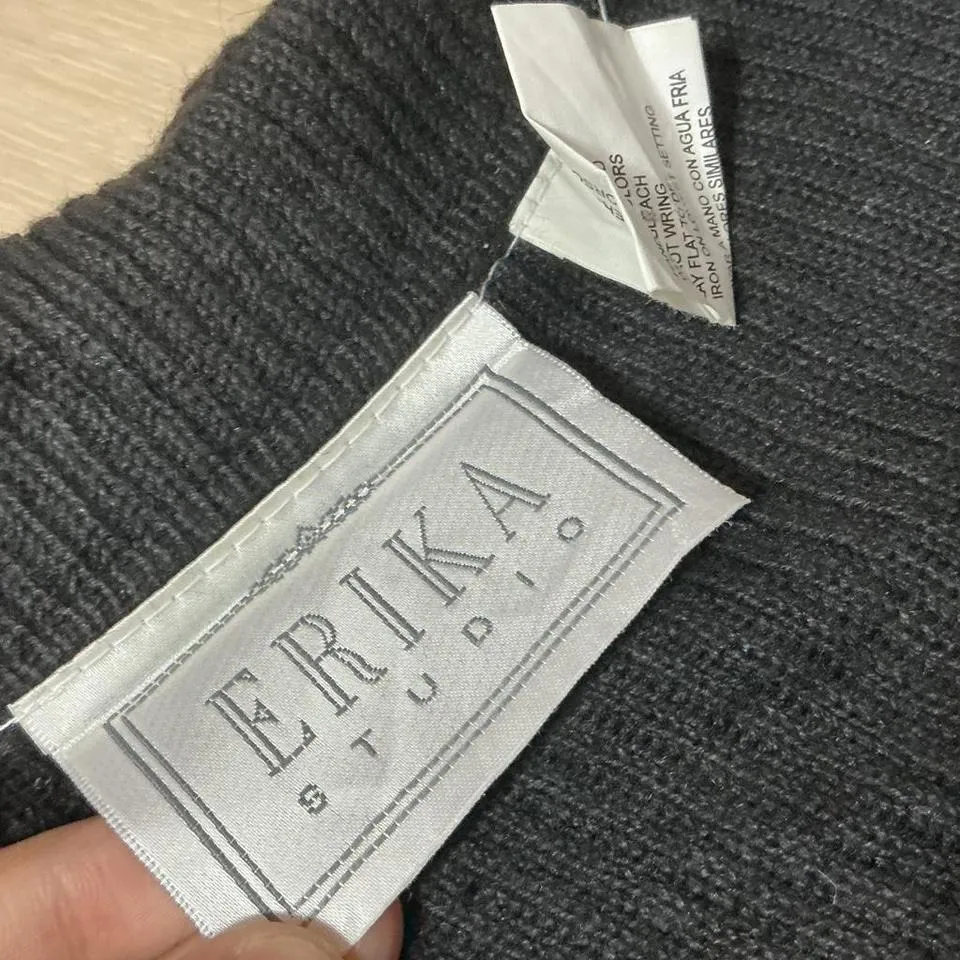 Vintage Erika Studio Cardigan Top Floral Embroidered Black ShortSleeve Button Up Size M - Image 5