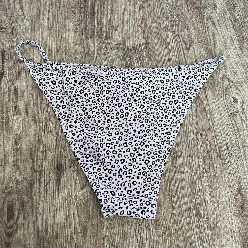 Pink Cheetah Printed Scalloped Trim Bikini - Image 5
