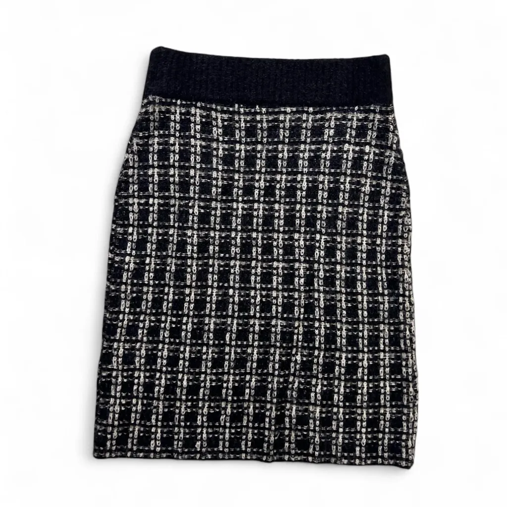 Black White Tweed Knit Skirt – High Waist, Pencil Fit, Elegant Classic Look NWOT - Image 2